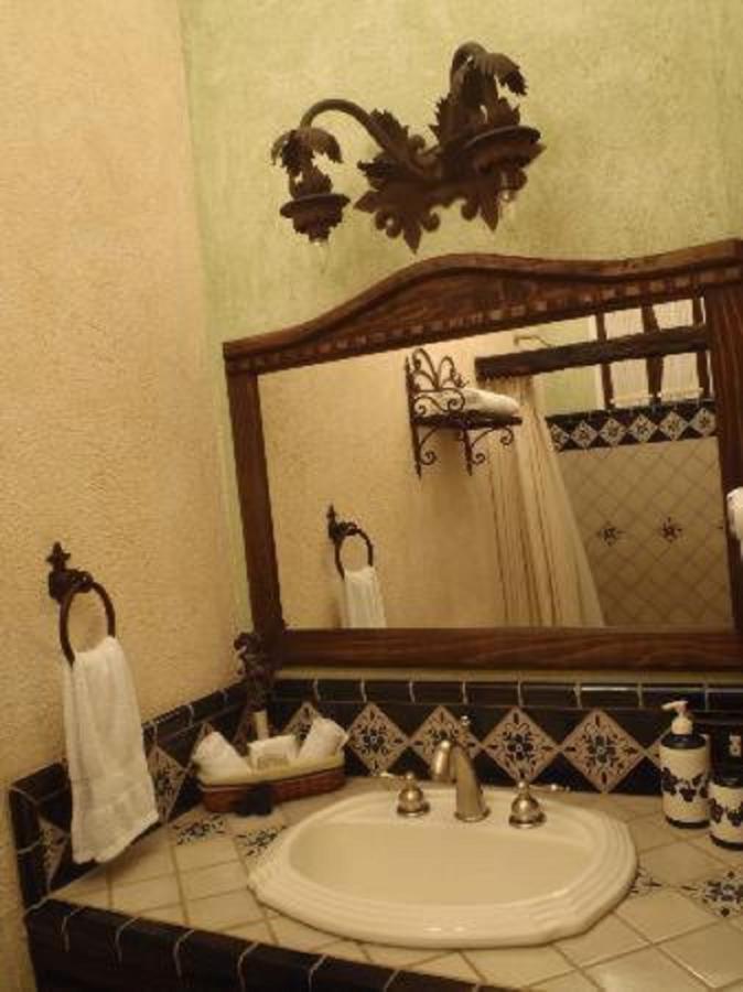 D'Leyenda Hotel Antigua Zewnętrze zdjęcie