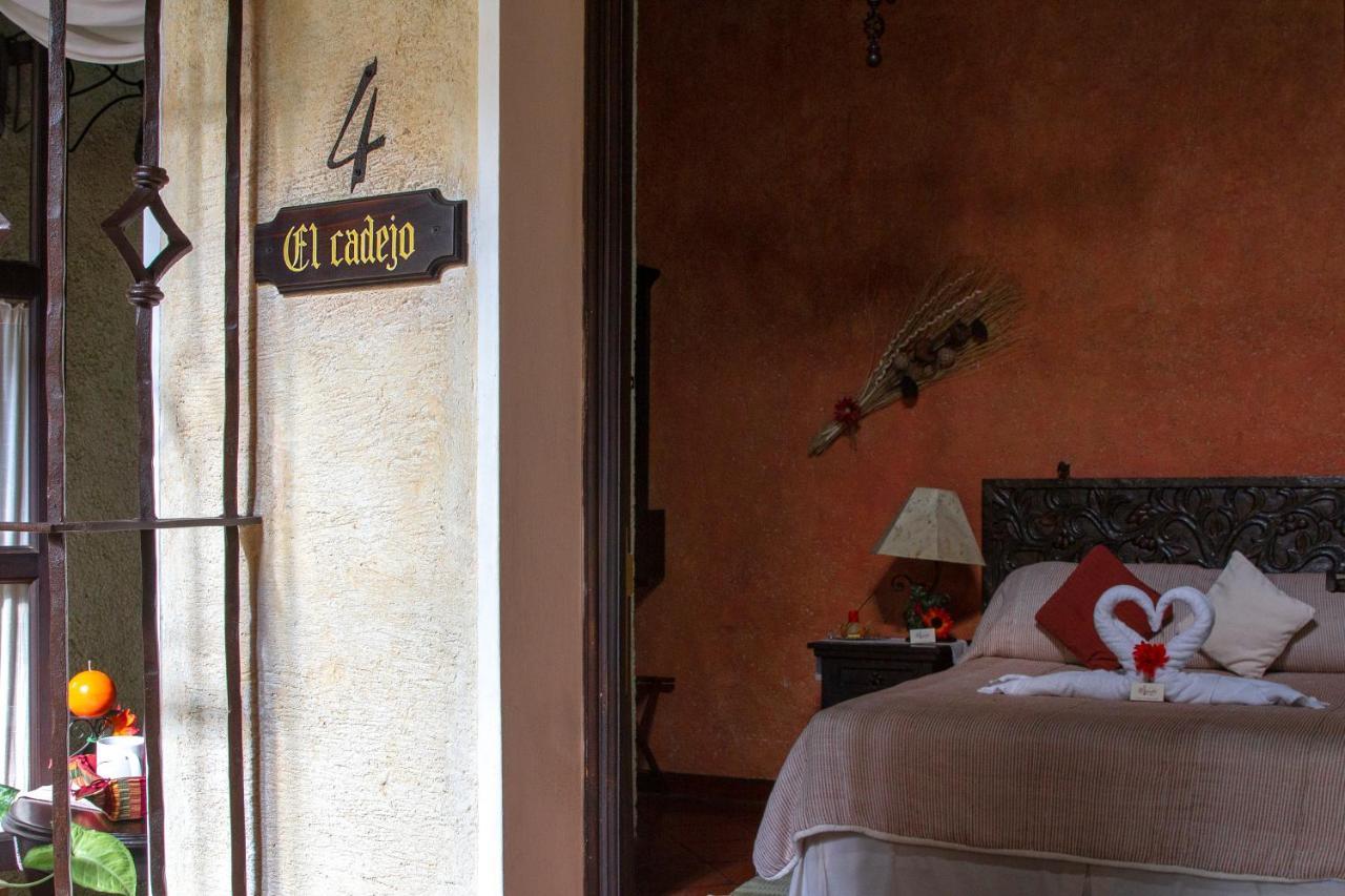 D'Leyenda Hotel Antigua Zewnętrze zdjęcie