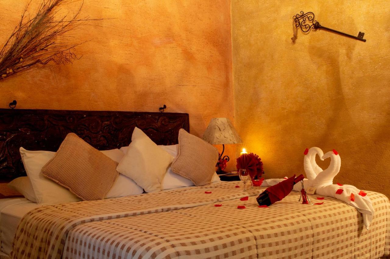 D'Leyenda Hotel Antigua Zewnętrze zdjęcie